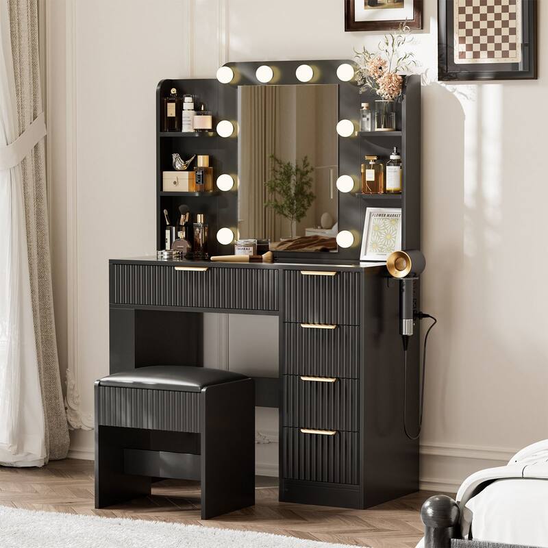Meyreso Vanity Set With Lighted Mirror