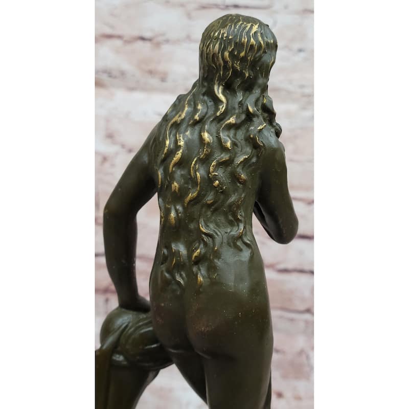 Classical Venus Bronze Sculpture - Mythological Goddess Of Love Art
