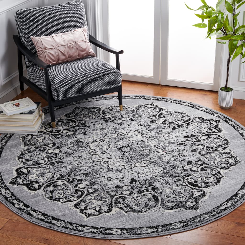 SAFAVIEH, Brentwood Annu Distressed Medallion Rug - 6'7" Round