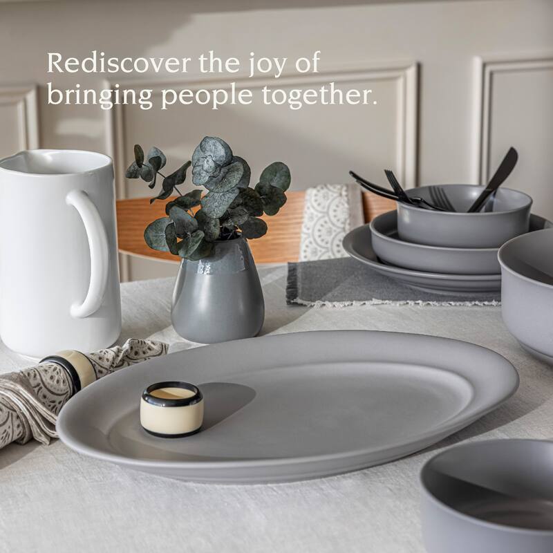 over&back Rimmed Semi-Matte Stoneware Oval Serving Platter