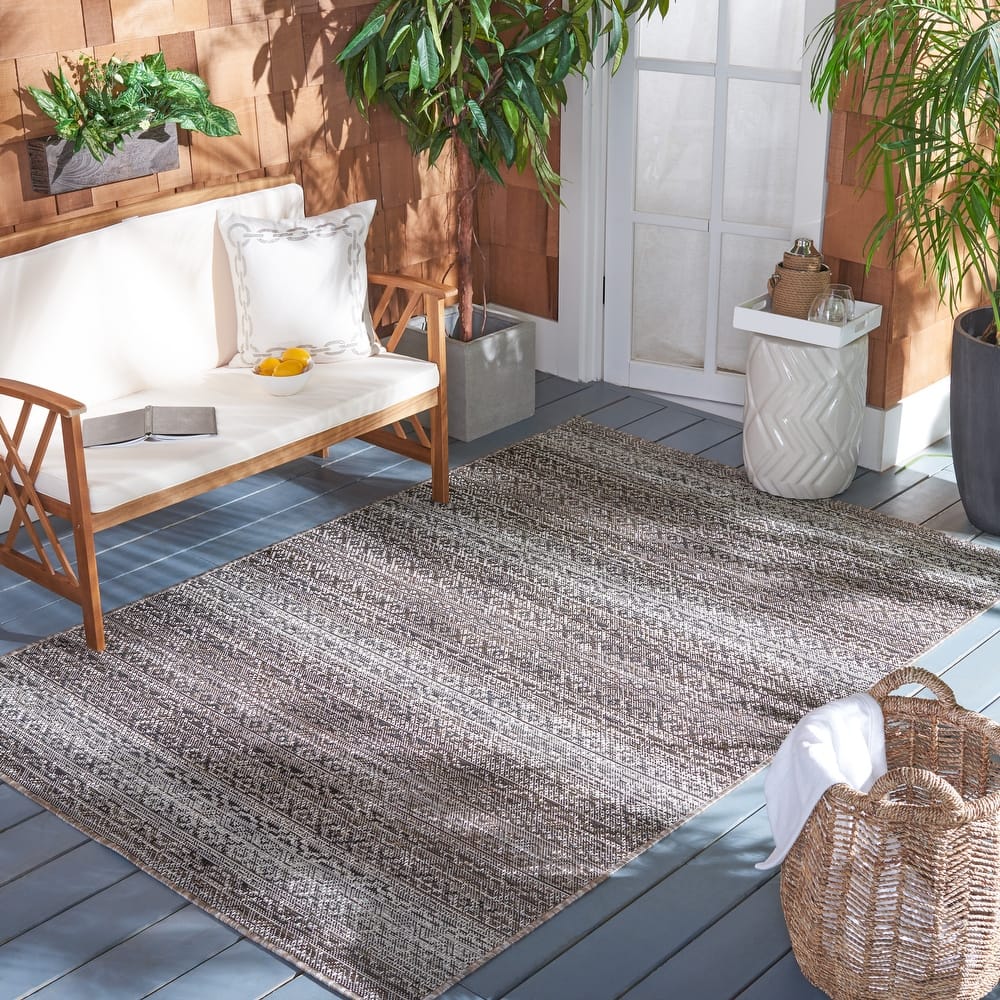 SAFAVIEH Havana Fruma Geometric Indoor/ Outdoor Waterproof Rug