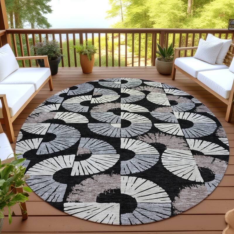 Machine Washable Indoor/ Outdoor Modern Jay Chantille Rug - Black - 8' x 8'