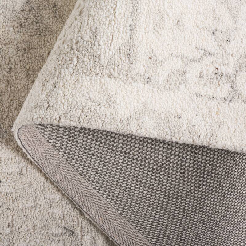 SAFAVIEH Handmade Harvest Akiko Modern Contemporary Wool Rug