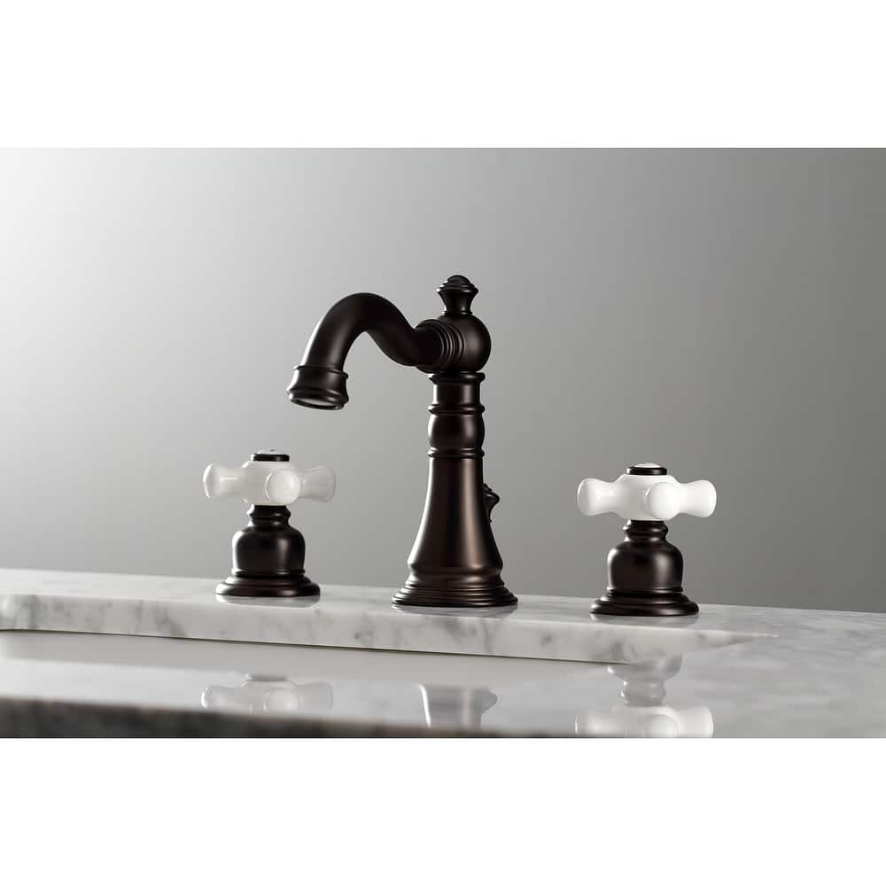 American Classic 8 in. Widespread Bathroom Faucet