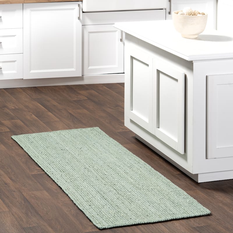 Nuloom Adelaida Farmhouse Jute Area Rug - 2' 6" x 6' - Green