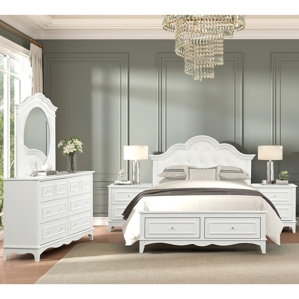 Furniture of America Lindsey Traditional 5-Piece White Platform