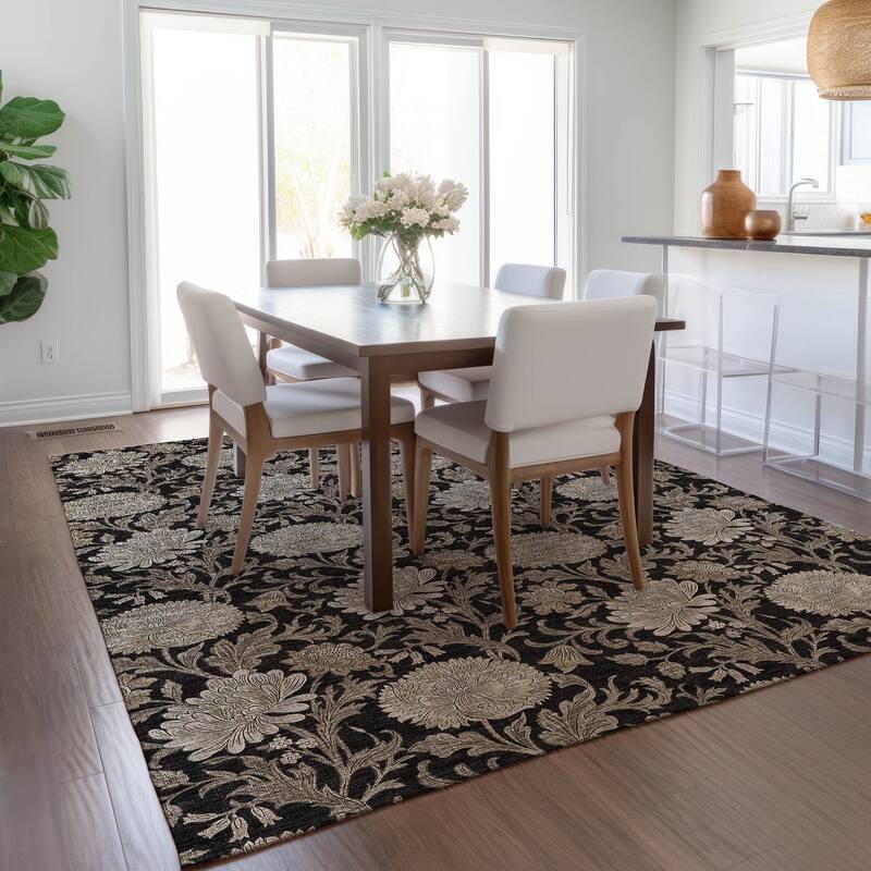 Machine Washable Indoor/ Outdoor Chantille Floral Rug