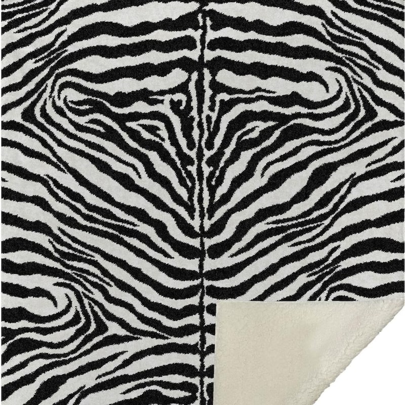 HomeRoots 50" X 70" Black And Ivory Zebra Microfiber Plush Throw Blanket