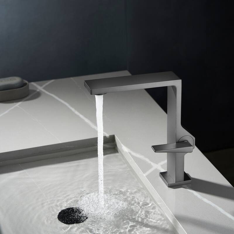 Single Handle Single Hole Deck Mounted Modern Bathroom Faucet