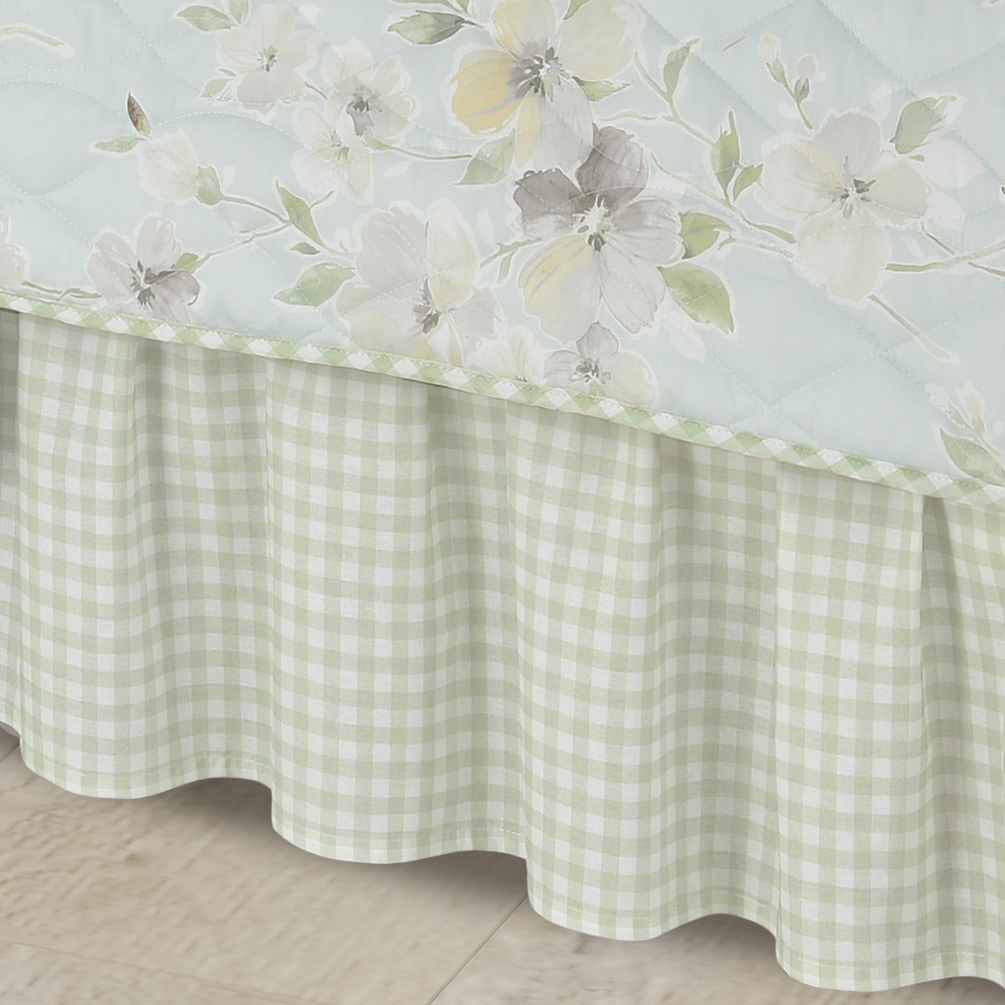Five Queens Court Holcy Bed Skirt