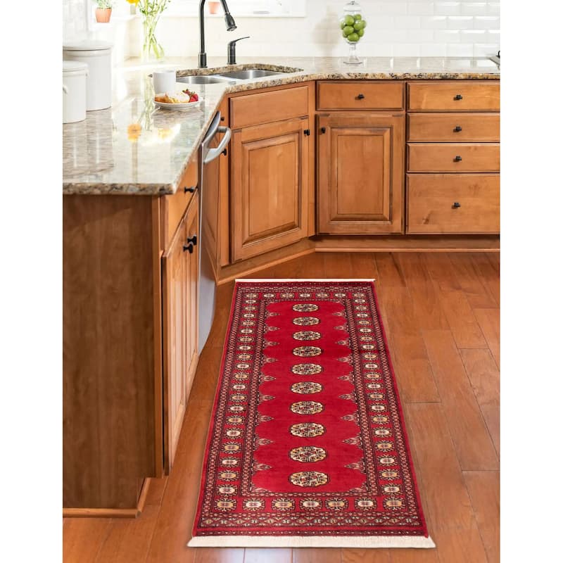 ECARPETGALLERY Hand-knotted Peshawar Bokhara Red Wool Rug - 2'7 x 6'5