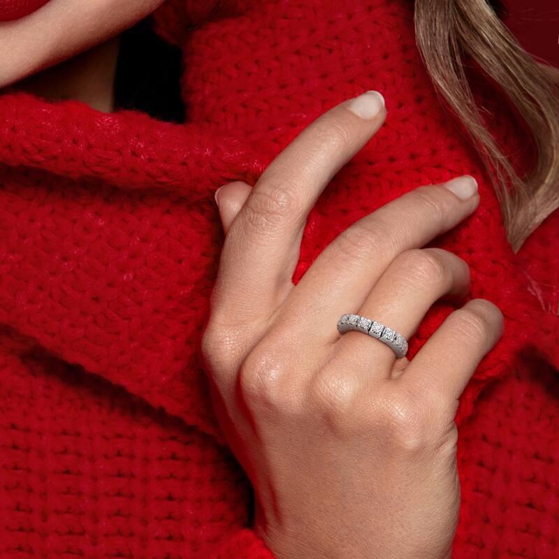 Miadora 2 3/5ct TDW Diamond Eternity Ring in 14k White Gold