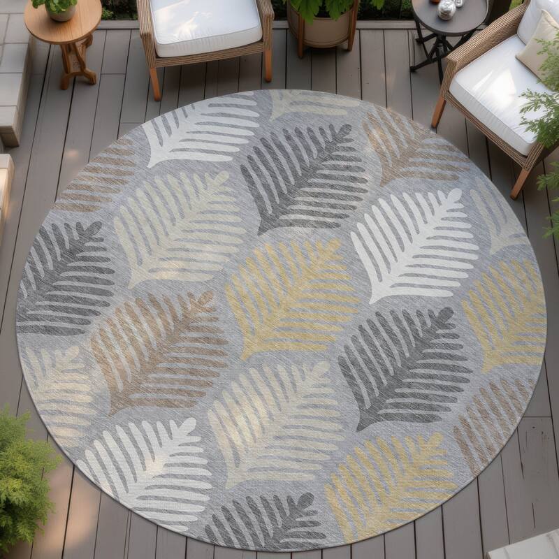Machine Washable Indoor/ Outdoor Modern Fern Chantille Rug - Gray - 8' x 8'