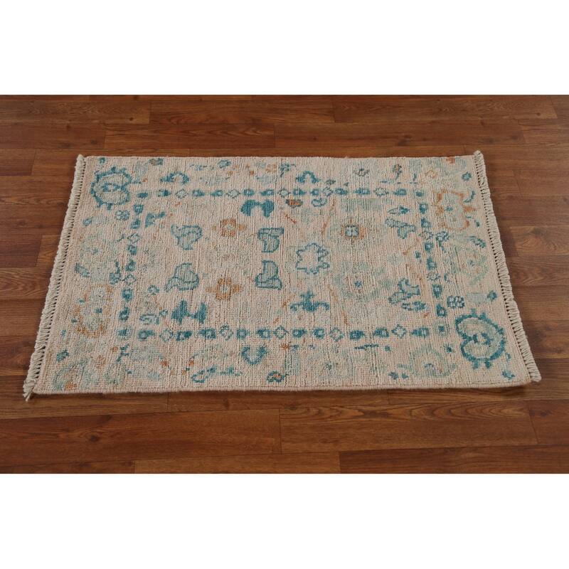 Hand Knotted Oriental 100% Wool Carpet Transitional Geometric Beige & Ivories Oushak Area Rug - 2' 11'' X 1' 11''