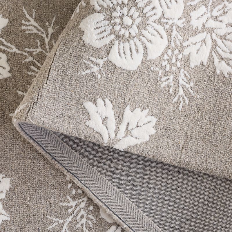 SAFAVIEH Handmade Glamour Riga Modern & Contemporary Viscose Rug