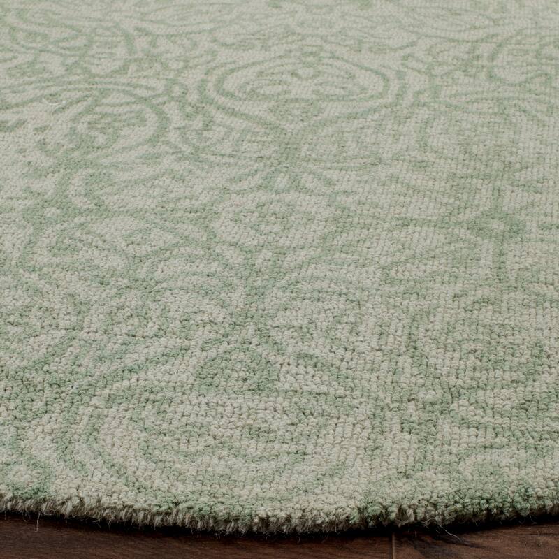 SAFAVIEH Handmade Restoration Vintage Distressed Boho Olegaria Oriental Wool