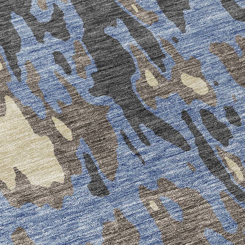 Machine Washable Indoor/ Outdoor Abstract Contemporary Chantille Rug