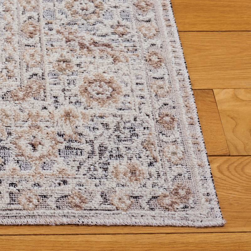 SAFAVIEH Miranda Sumeyra Traditional Rug