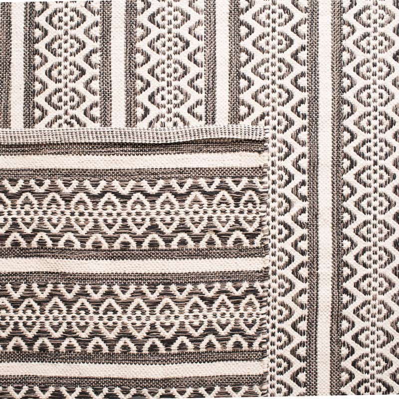 SAFAVIEH Handmade Flatweave Montauk Clayton Casual Cotton Rug