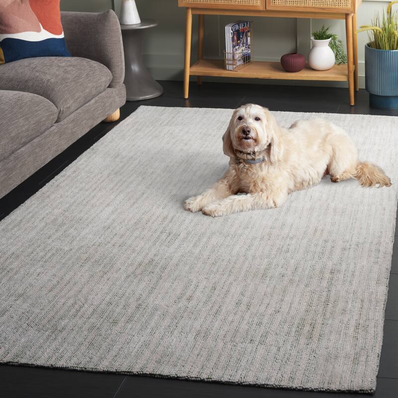 SAFAVIEH Handmade Restoration Carmelo Vintage Rug