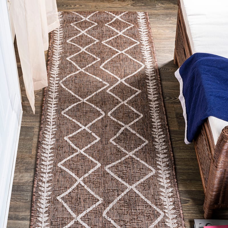 JONATHAN Y Kafel Tribal Diamond Trellis Indoor/Outdoor Area Rug