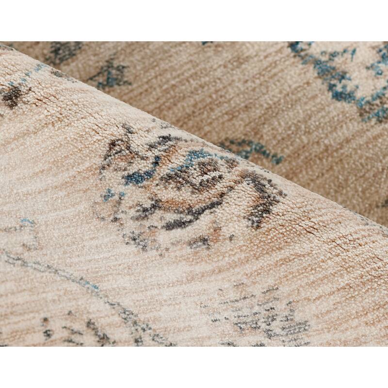 Momeni Izmir Classic Area Rug