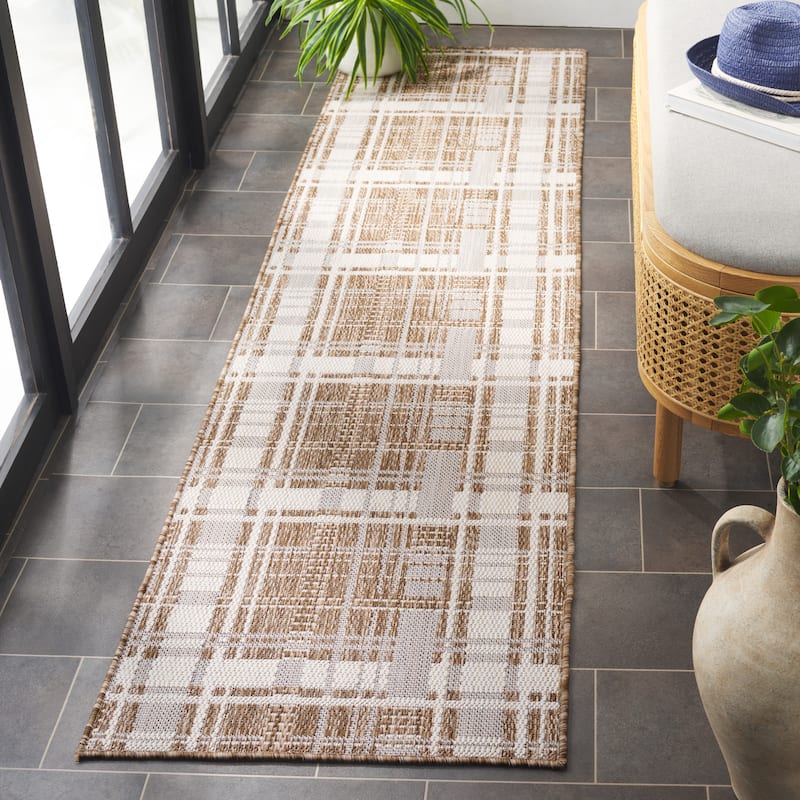 SAFAVIEH Beach House Salme Transitional Rug