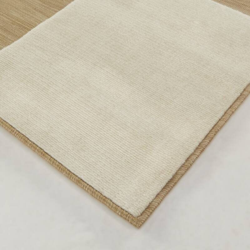 Avison Modern Geometric Indoor/Outdoor Area Rug
