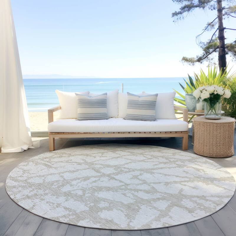 Machine Washable Indoor/ Outdoor Abstract Contemporary Chantille Rug - Ivory - 8' x 8'