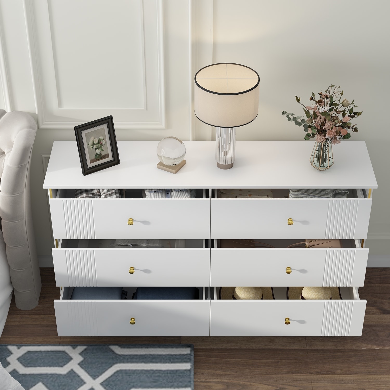 White Lacquer Dresser 6 Drawer Dresser with Metal Handle and Legs -  Overstock - 36792414