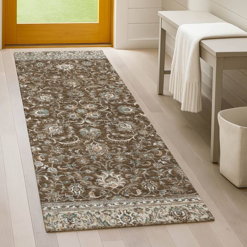 Machine Washable Indoor/ Outdoor Traditional Arvada Chantille Rug