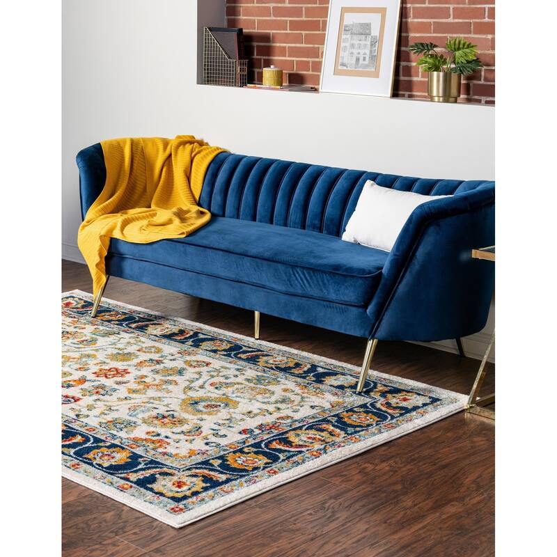 Traditional Taylor Collection Area Rug
