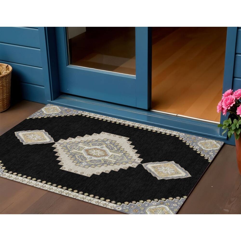 HomeRoots Oriental Traditional Rectangle Outdoor Rug