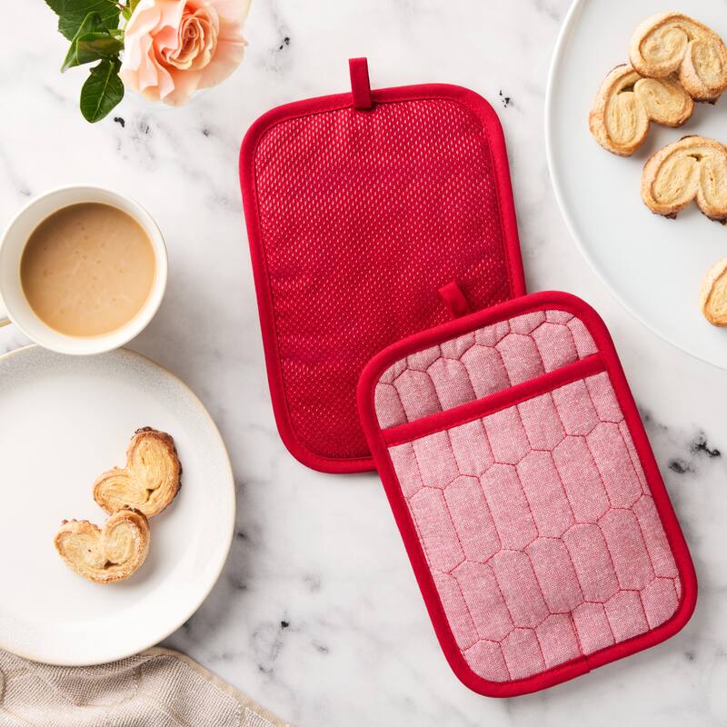 MARTHA STEWART Honeycomb Quilted Chambray Pot Holder 2-Pack Set - 7"x10"