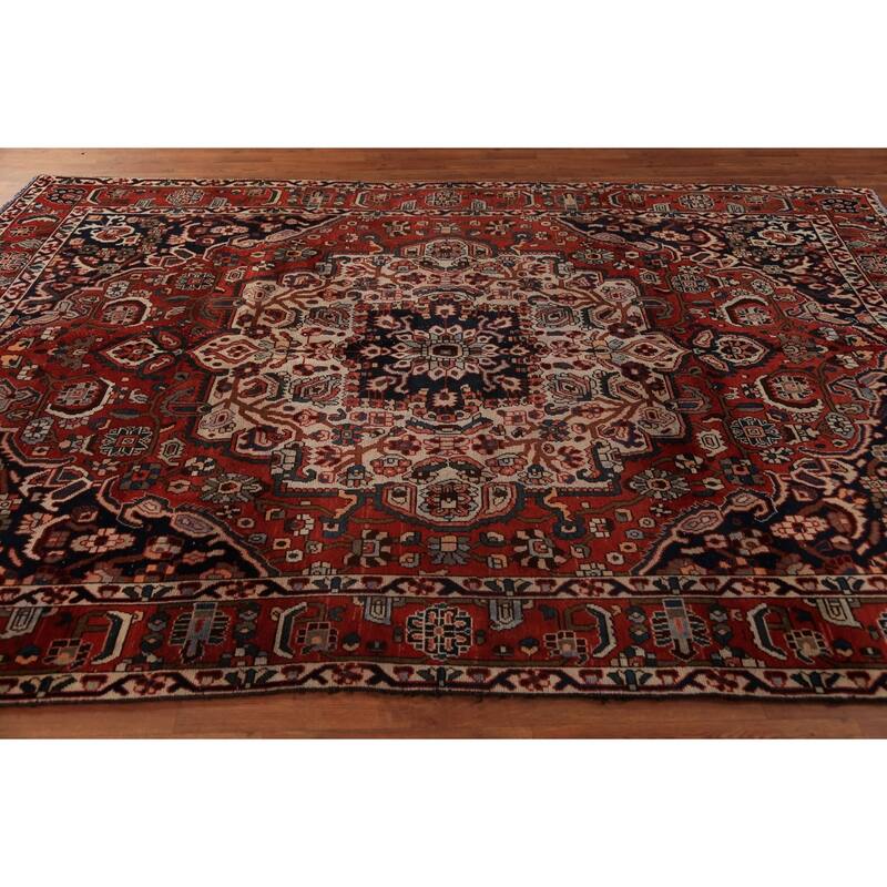 Medallion Bakhtiari Persian Vintage Rug Handmade Wool Carpet - 6'8" x 9'9"