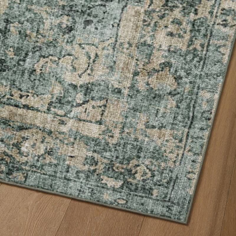 Bohemia Indoor/Outdoor Handmade Classic Perslan Area Rug - 6' x 7'