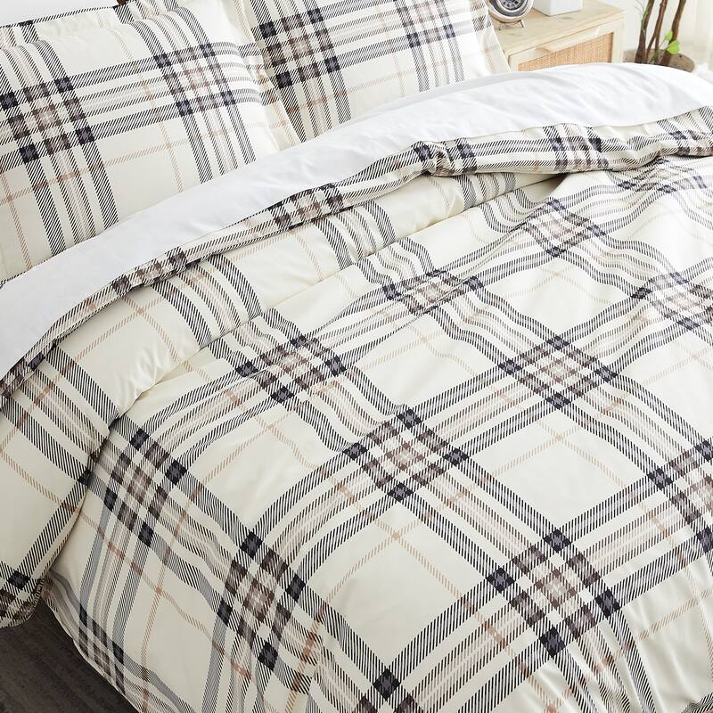 Vilano Choice Ultra-Soft Plaid Down Alternative 3-piece Comforter Set