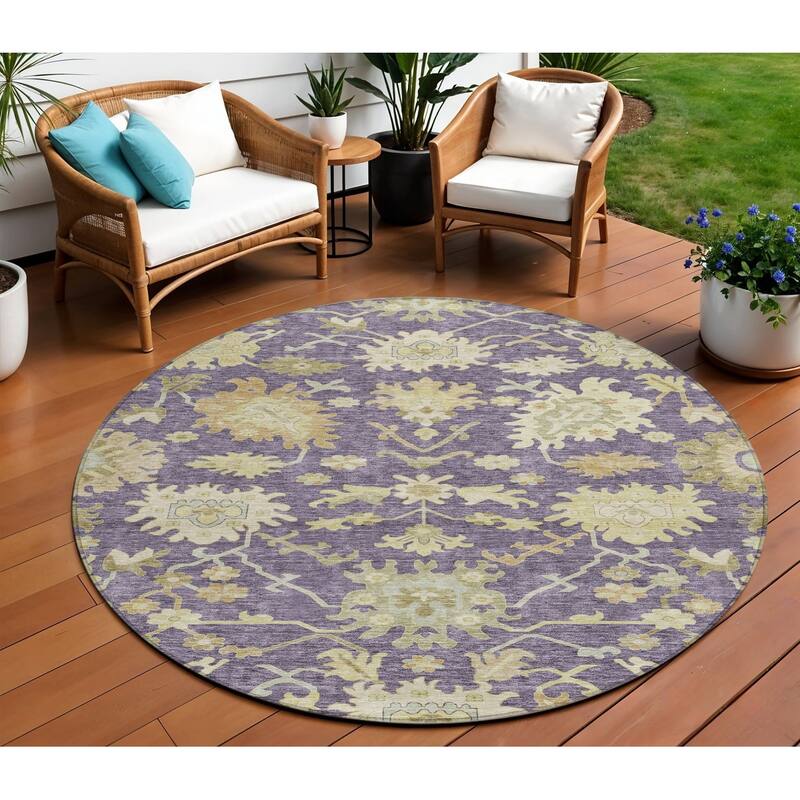 HomeRoots Floral Traditional Rectangle Outdoor Rug - 8' Round