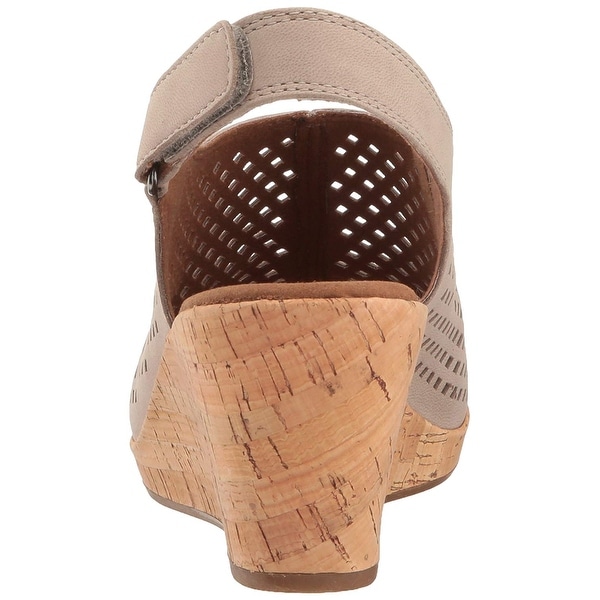 rockport briah perforated leather wedge sandals