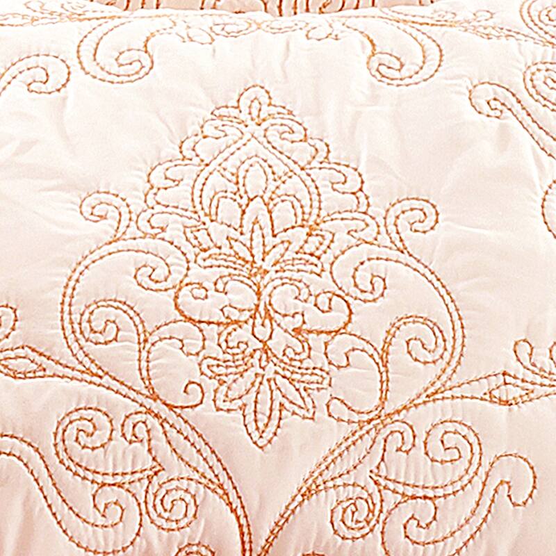 Serenta Damask Oversized 4-piece Bedspread Set