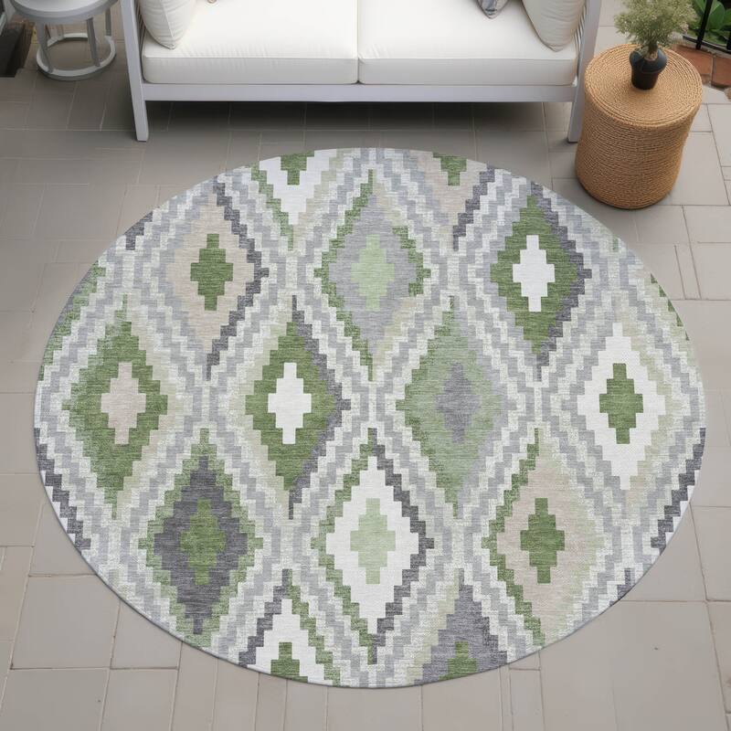 Machine Washable Indoor/ Outdoor Global Geo Chantille Rug - Fern - 8' x 8'