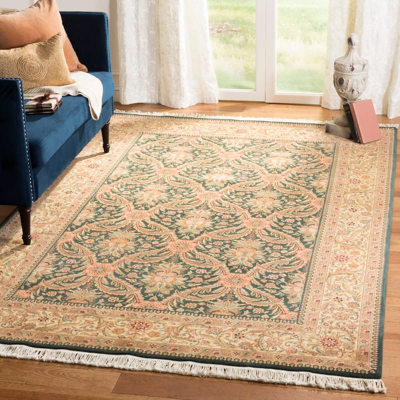 SAFAVIEH Royal Kerman Hand-Knotted Selena Traditional Wool Rug - 6' x 9' - Green/Beige