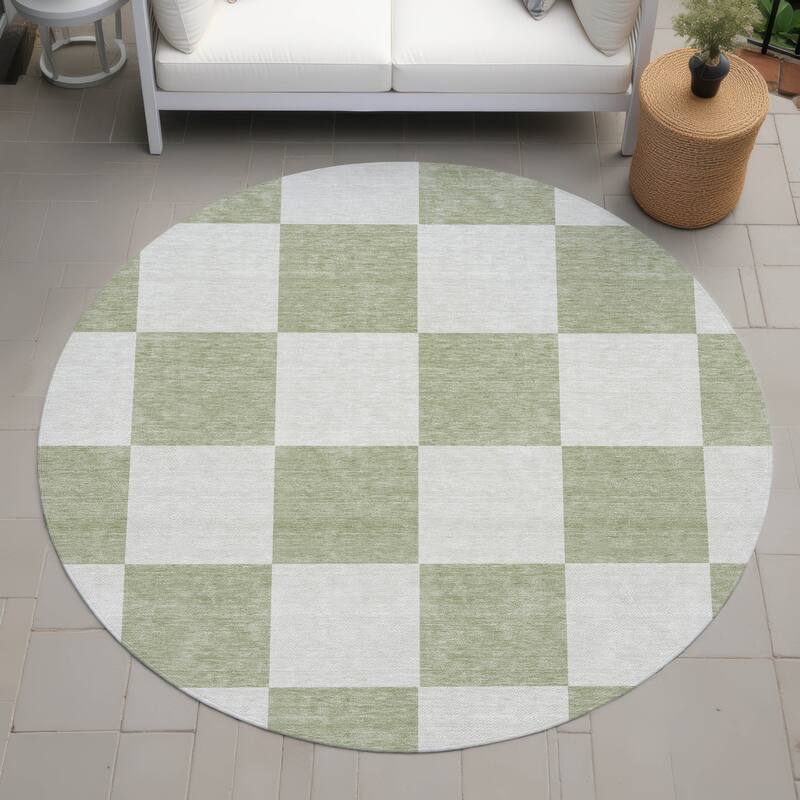 Machine Washable Indoor/ Outdoor Modern Checker Chantille Rug - Aloe - 8' x 8'