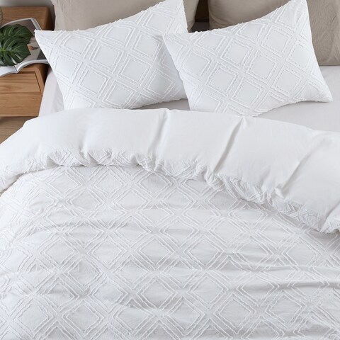 Clipped Jacquard Geometric Duvet Cover & Pillowcase Set