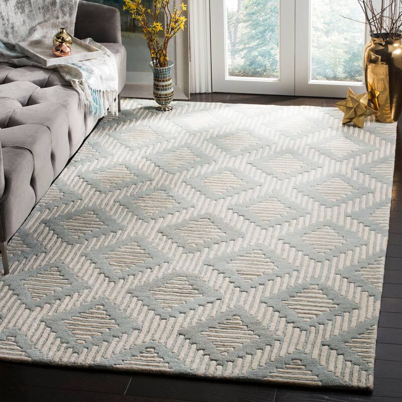 SAFAVIEH Handmade Chatham Onerva Modern Moroccan Wool Rug - 8' x 10' - Grey/Ivory