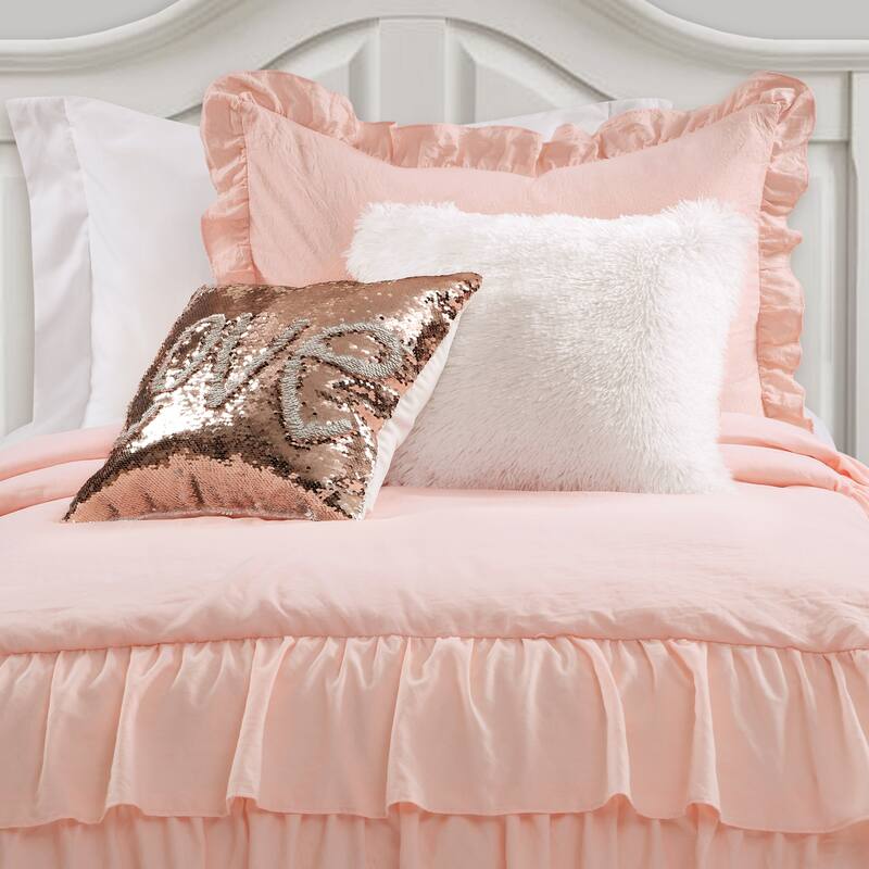 The Gray Barn Molly Mae Ruffle Skirt Bedspread Set