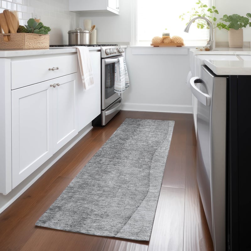 Machine Washable Indoor/ Outdoor Chantille Contemporary Ombre Rug - Gray - 2'3" x 7'6"