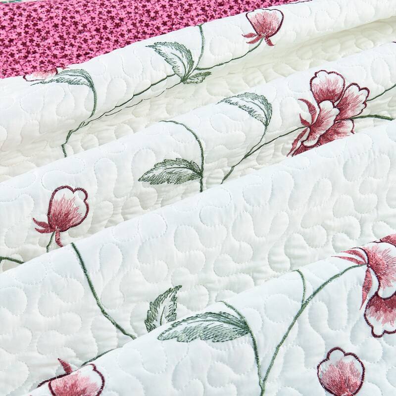 Serenta Oversized Saigon 7 Piece Bedspread Set, Queen and King