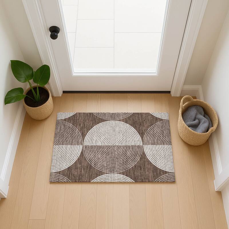 Machine Washable Indoor/ Outdoor Geo Circles Chantille Rug