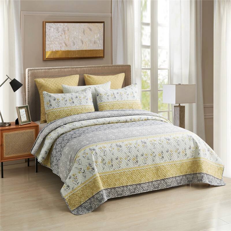 3-PC Quilt Set Patriotic Americana Stars and Plaid Patchwork Blanket with 2 Shams - Yellow Stripe - Queen